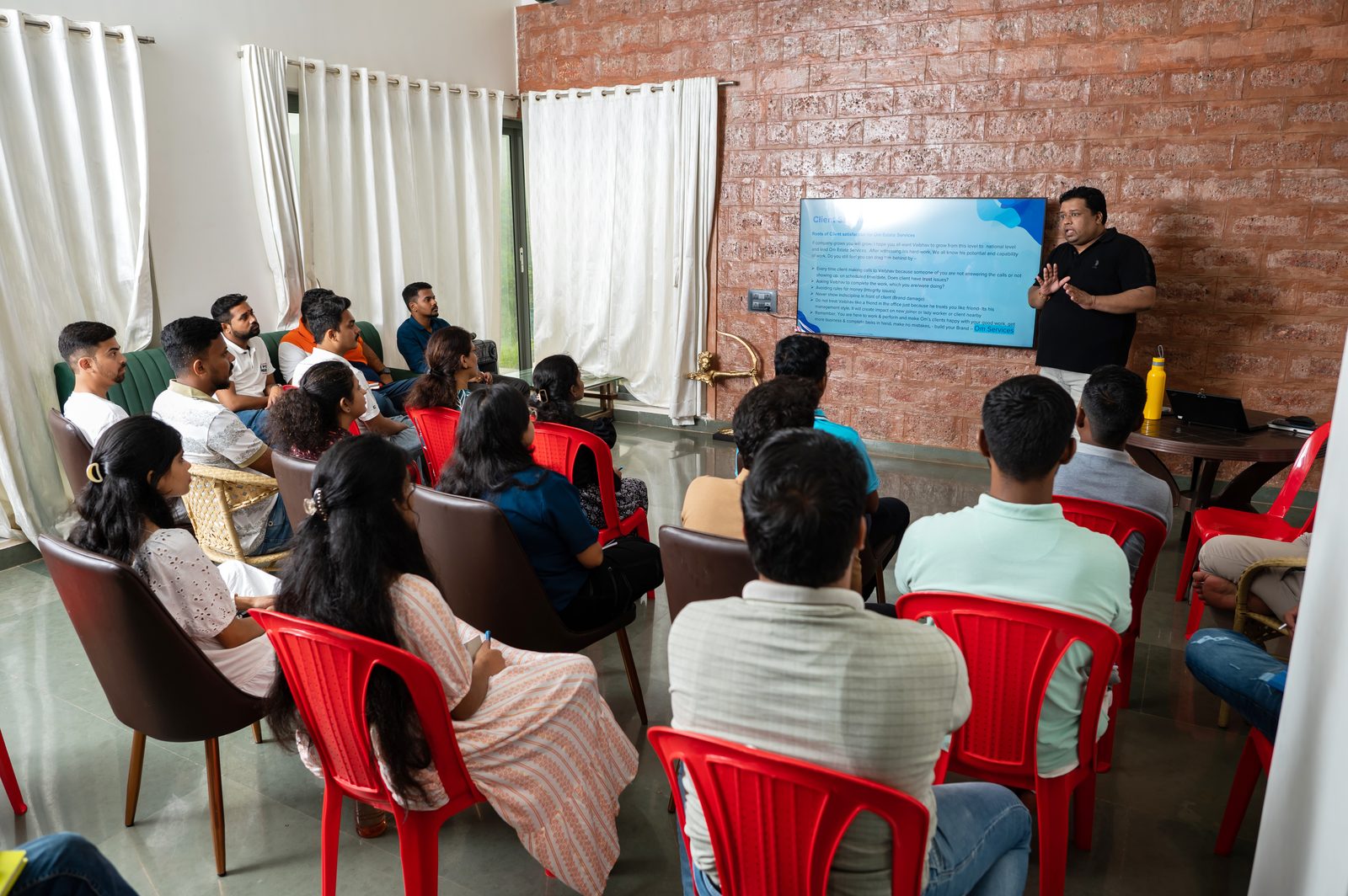 Prowessz Consulting leading a client team training session